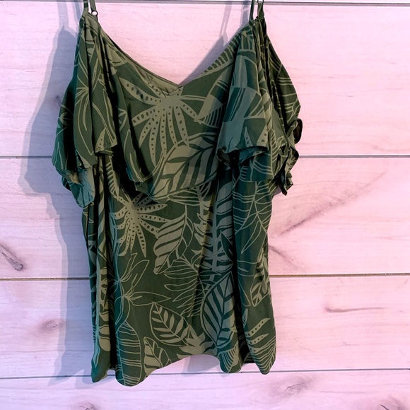 Women’s Tank Top, Green, Size M - Picture 2 of 4